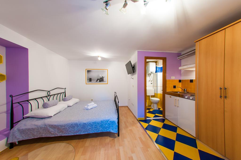 Ferienwohnung Sunny Star Split Exterior foto