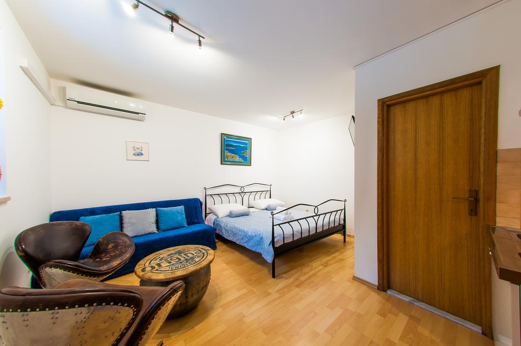 Ferienwohnung Sunny Star Split Exterior foto